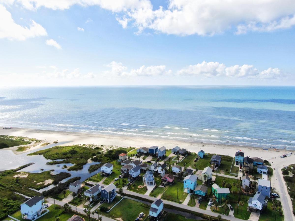 Yellow Beach Haven, Decks, Views, Mere Steps To Sand Galveston Ngoại thất bức ảnh